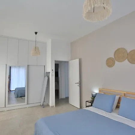 Stunning Seaview Haven 3 Min To In Lapta Apartament Kirenia