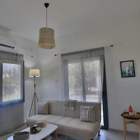 Apartmán Stunning Seaview Haven 3 Min To In Lapta